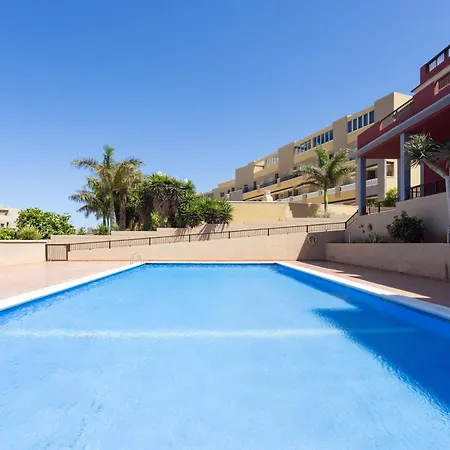 Home2book Sunny Getaway, Terrace & Pool אל מדאנו