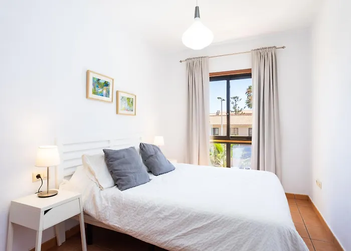 아파트 Home2book Sunny Getaway, Terrace & Pool *