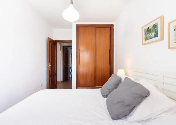 Home2book Sunny Getaway, Terrace & Pool * Ελ Μέντανο